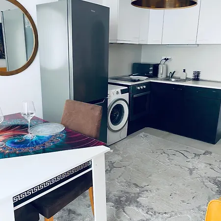Apartamento Rose Garden 10