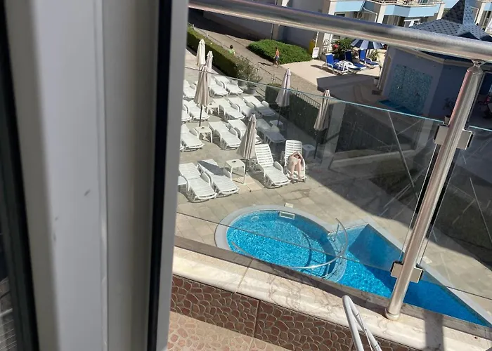 Rose Garden 10 アパート サニービーチ