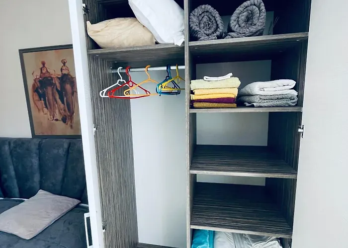 Rose Garden 10 サニービーチ