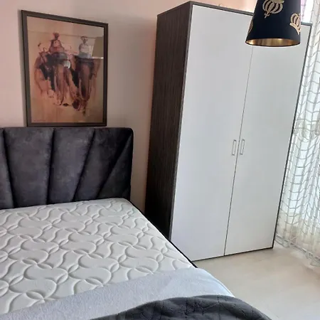 Διαμέρισμα Rose Garden Apartment 10 Σάνι Μπιτς
