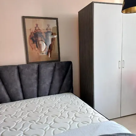 Rose Garden Apartment 10 * Σάνι Μπιτς