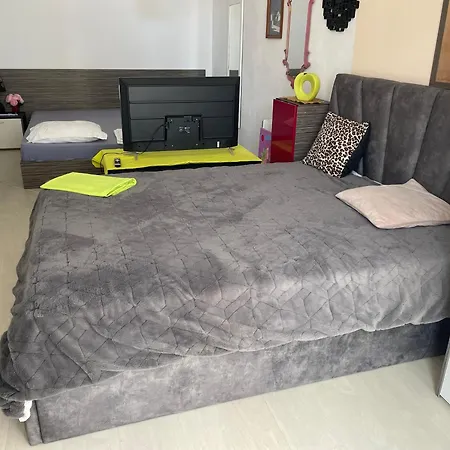 Διαμέρισμα Rose Garden Apartment 10