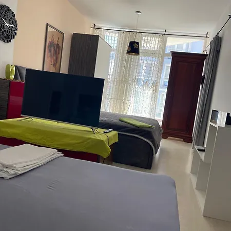 Διαμέρισμα Rose Garden Apartment 10 Σάνι Μπιτς